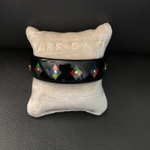 Mark Davis Bakelite 18 kt